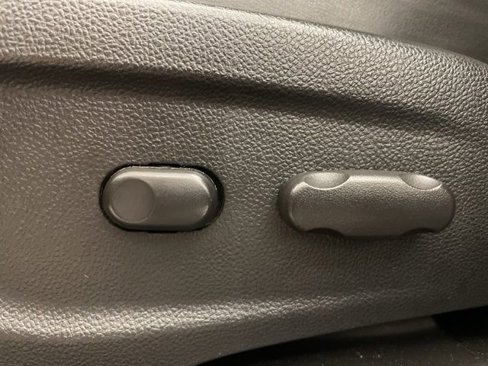 Used 2019 Buick Encore Preferred image 10
