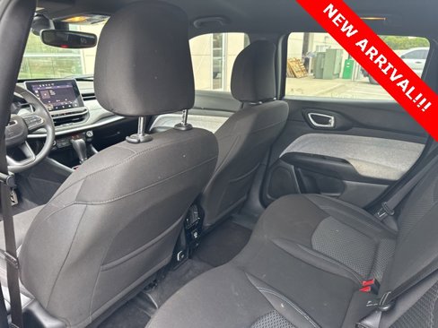 Used 2024 Jeep Compass Sport image 8
