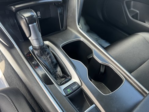 Used 2019 Honda Accord Sport image 25
