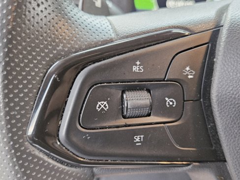 Certified 2023 Chevrolet Bolt EUV LT image 30