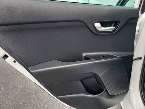 Used 2022 Kia Rio S image 10