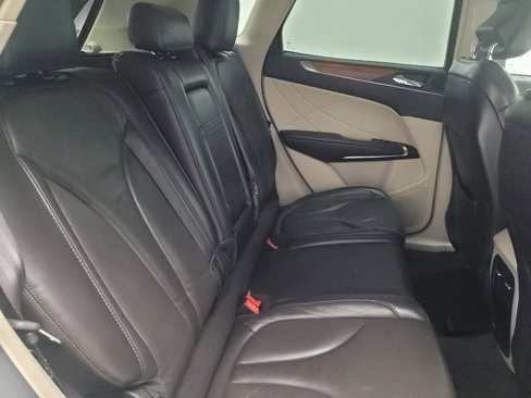 Used 2017 Lincoln MKC Select w/ Select Plus Package image 19