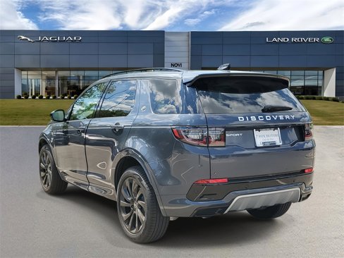 Used 2024 Land Rover Discovery Sport S image 2