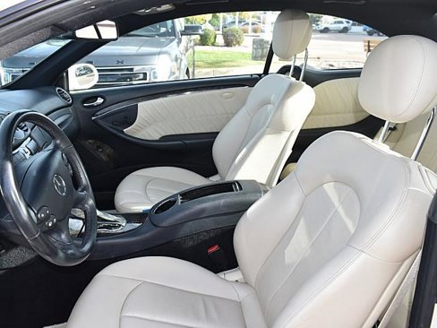 Used 2008 Mercedes-Benz CLK 350 Coupe image 10