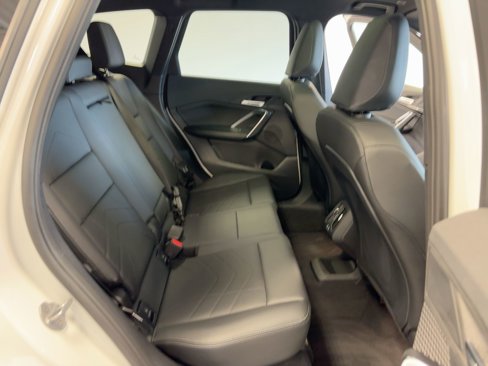 Used 2025 BMW X1 xDrive28i image 30