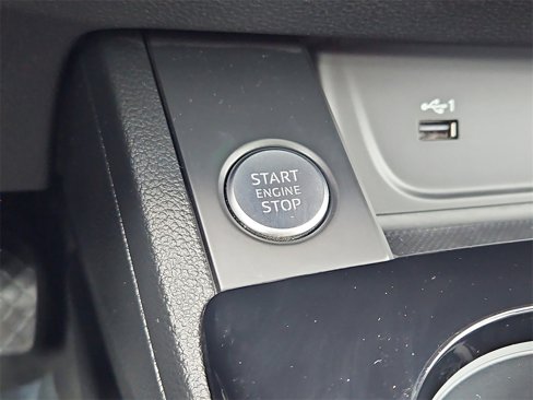 Used 2022 Audi A5 2.0T Premium image 22