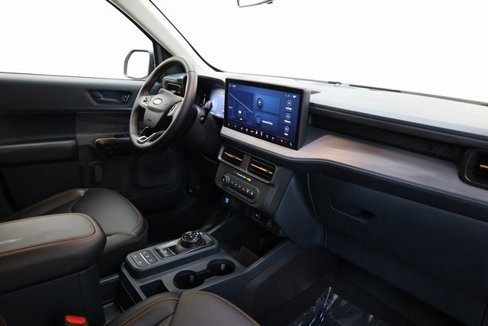 Used 2025 Ford Maverick Tremor image 94