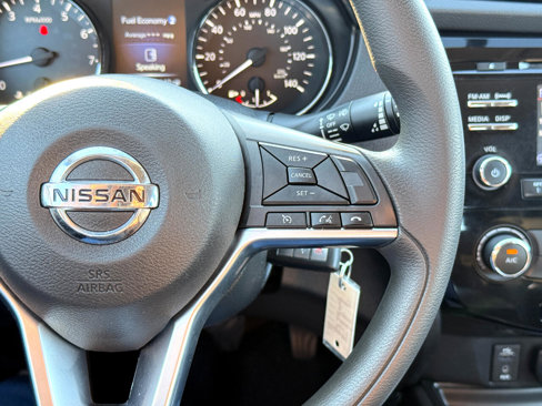 Used 2017 Nissan Rogue S image 58