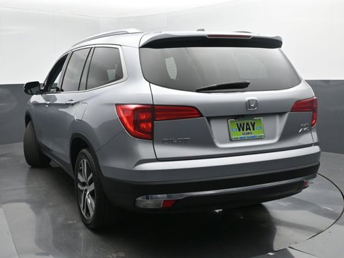 Used 2017 Honda Pilot Elite image 4
