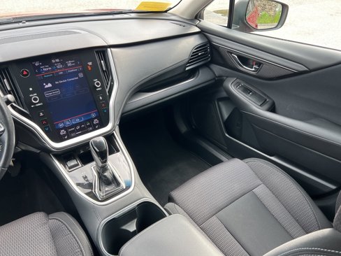 Used 2022 Subaru Outback Premium image 23