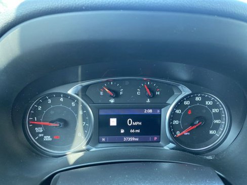 Certified 2022 GMC Terrain SLE w/ Driver Convenience Package image 14