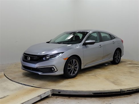 Used 2019 Honda Civic EX image 9