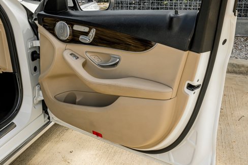 Used 2018 Mercedes-Benz C 300 Sedan w/ Multimedia Package image 44