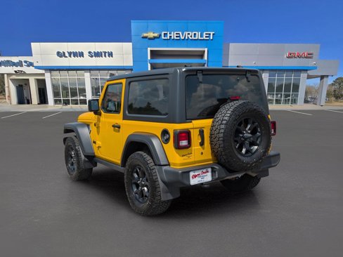 Used 2021 Jeep Wrangler Sport image 11