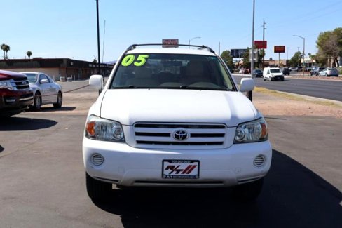 Used 2005 Toyota Highlander 4WD V6 image 2