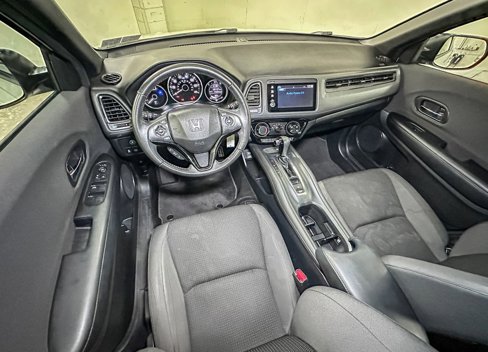 Used 2019 Honda HR-V Sport image 11