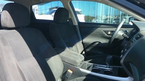 Used 2015 Nissan Altima 2.5 S w/ Power Driver Seat Package image 9