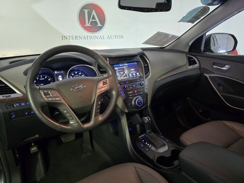 Used 2017 Hyundai Santa Fe Limited image 14