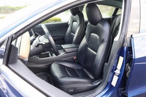 Used 2018 Tesla Model 3 Long Range image 40