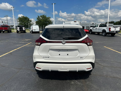 Used 2022 Nissan Kicks SV image 7