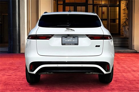 New 2026 Jaguar F-PACE R-Dynamic S image 4