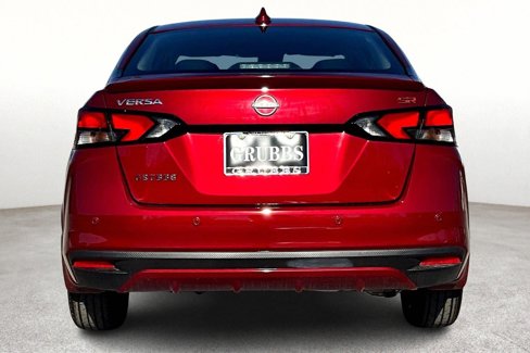 New 2025 Nissan Versa SR w/ Trunk Package image 8