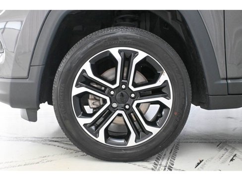 Used 2022 Jeep Compass Limited image 22