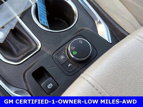 Certified 2022 Chevrolet Traverse LS w/ LPO, Floor Liner Package image 24