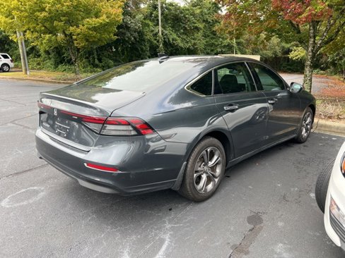 Used 2023 Honda Accord EX image 3