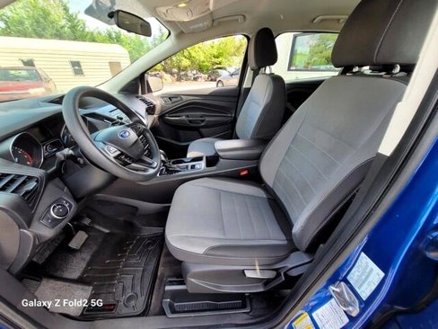 Used 2017 Ford Escape S image 17