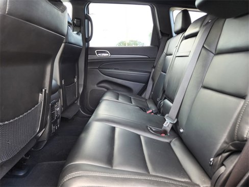 Certified 2021 Jeep Grand Cherokee Laredo X image 16
