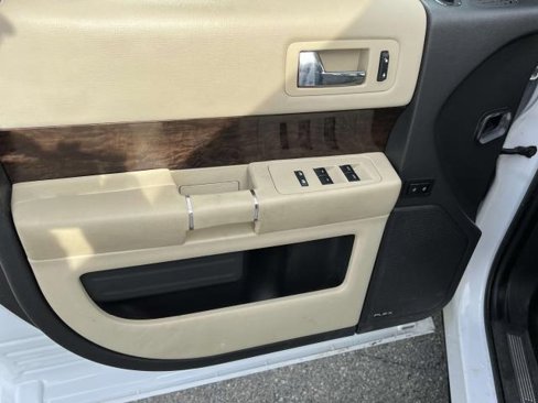 Used 2018 Ford Flex Limited image 13