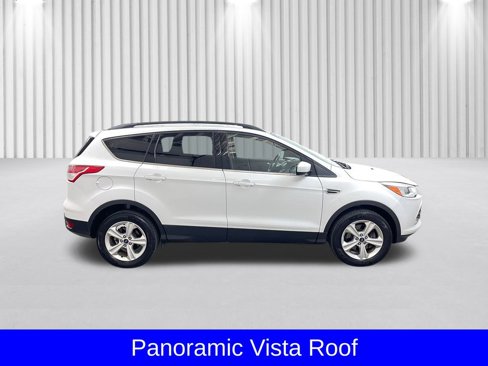 Used 2016 Ford Escape SE w/ SE Leather Comfort Package image 5