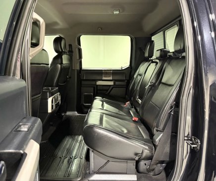 Used 2019 Ford F250 Lariat w/ Chrome Package image 15