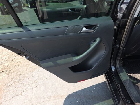 Used 2012 Volkswagen Jetta S image 26