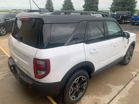 New 2025 Ford Bronco Sport Outer Banks w/ Outer Banks Tech Package+ image 6