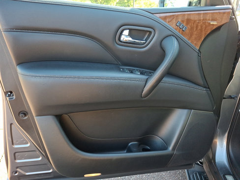 Used 2019 INFINITI QX80 Luxe image 13