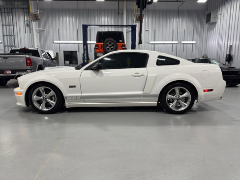 Used 2007 Ford Mustang GT image 2