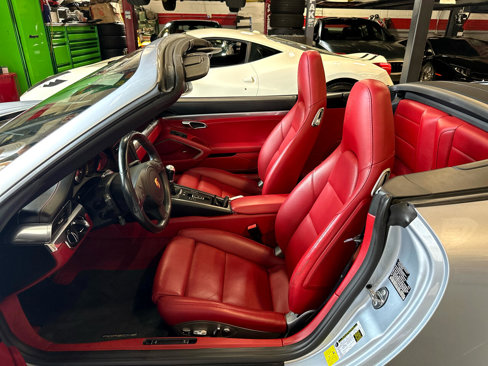 Used 2015 Porsche 911 Carrera image 19