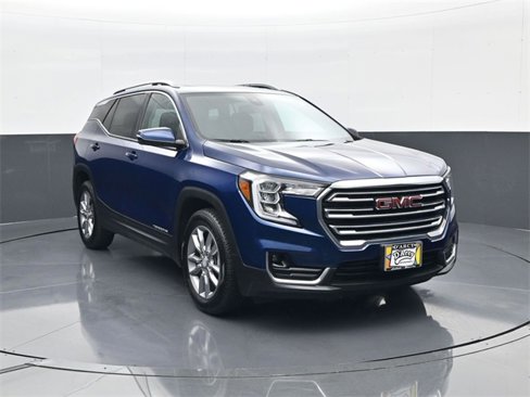 Used 2022 GMC Terrain SLT image 3