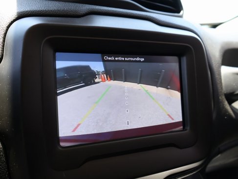 Used 2020 Jeep Renegade Altitude image 33