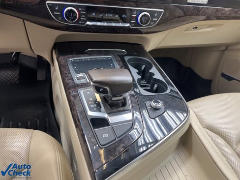 Used 2019 Audi Q7 3.0T Prestige image 30