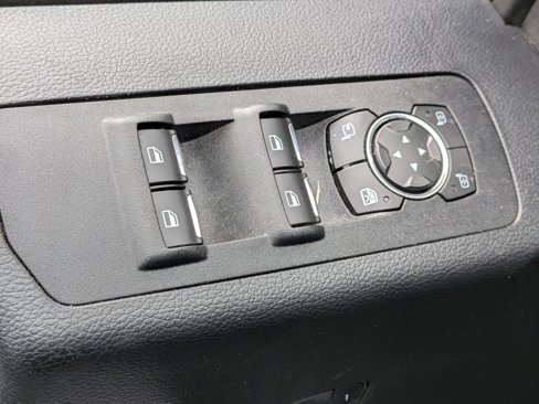 Used 2019 Ford F150 Platinum w/ Equipment Group 701A Luxury image 12