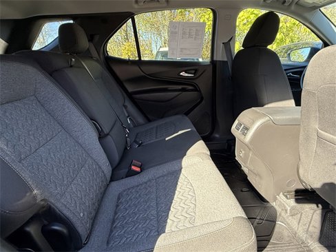 Used 2022 Chevrolet Equinox LT image 19