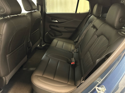 New 2025 Buick Envista Avenir image 13