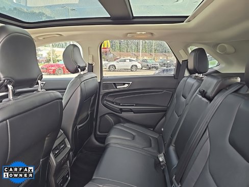 Used 2016 Ford Edge Titanium w/ Equipment Group 302A image 7