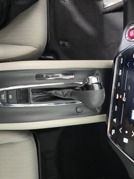 Used 2016 Honda HR-V EX image 38
