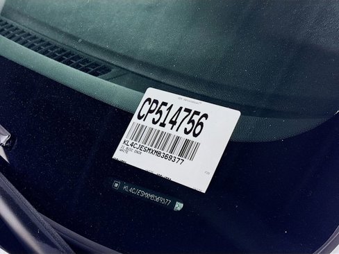 Used 2021 Buick Encore Preferred image 24