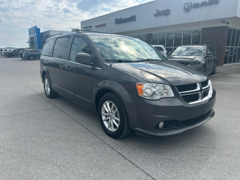 Used 2018 Dodge Grand Caravan SXT image 1