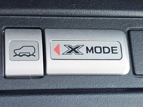 Used 2015 Subaru Forester 2.5i Limited w/ Popular Package #1 image 10